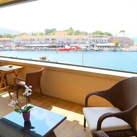 Ξενοδοχείο Dedem 3*